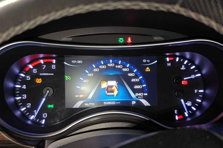 Used Haval H9 2017 2.0T Gasoline 4x4 Luxury 7-Seater
