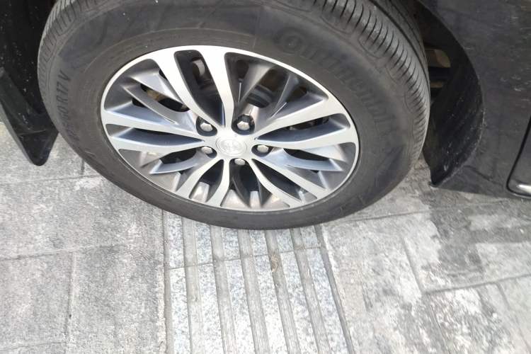 Used Buick GL8 2023 ES Lu Zun Comfort Model
