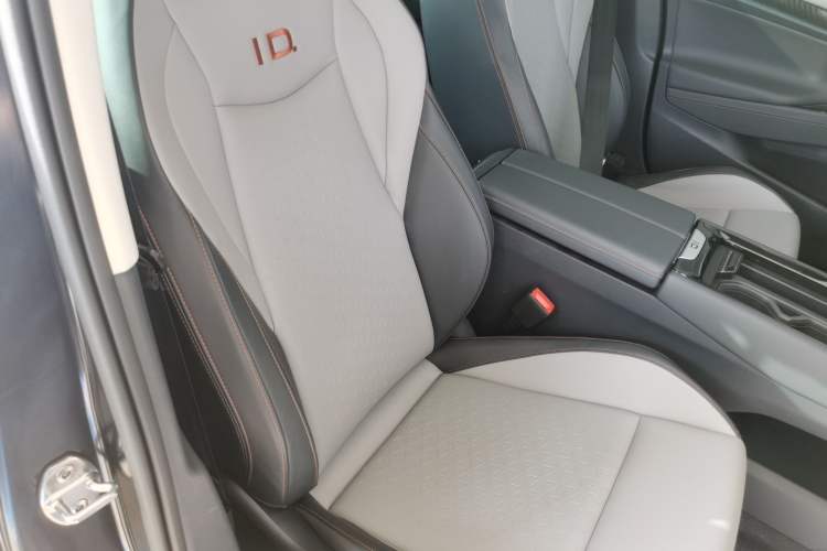 Used Volkswagen ID.7 VIZZION 2024 AIR model