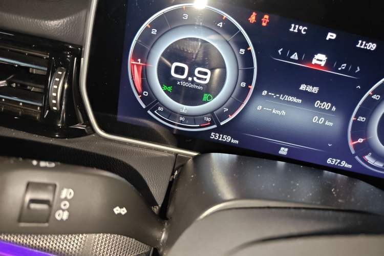 Used Hongqi HS5 2022 Revised Version 2.0T Smart Connect Flagship Edition
