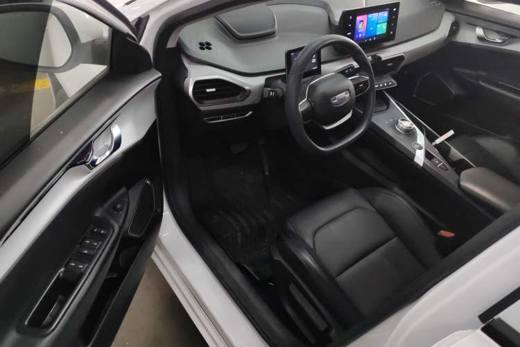 Used Geometry A 2024 410KM Travel Edition