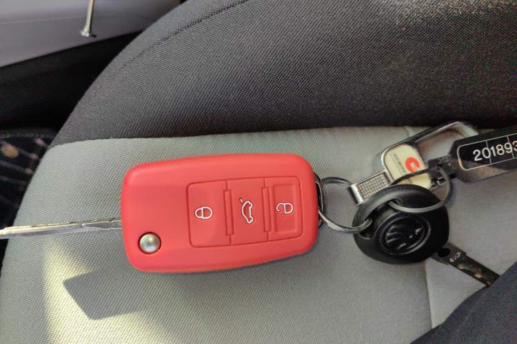 Used Skoda Fabia 2017 1.4L Automatic Car Enjoy Edition
