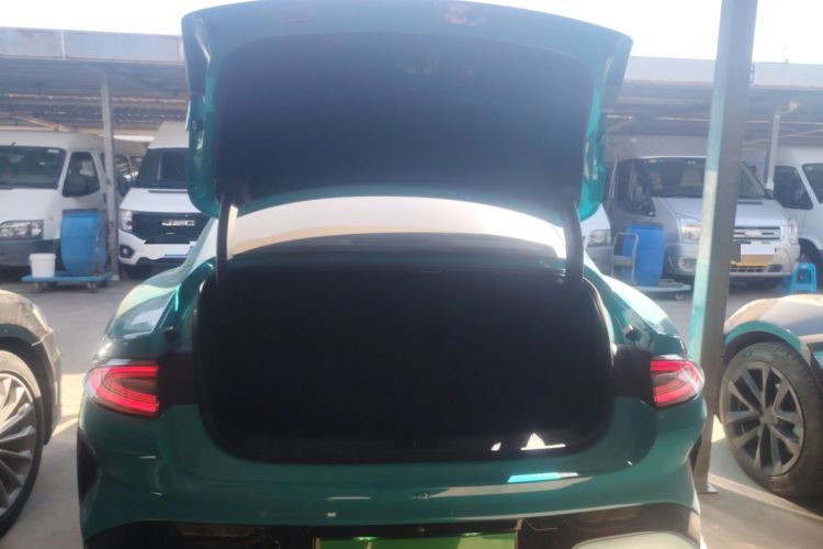 Used  SU7 2024 Rear-Drive Ultra-Long Range Advanced Pro-Level Intelligent Driving Version