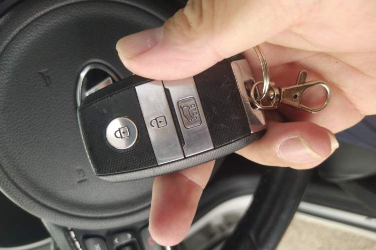 Used Kia KX5 2016 1.6T Automatic Two-Wheel Drive Premium
