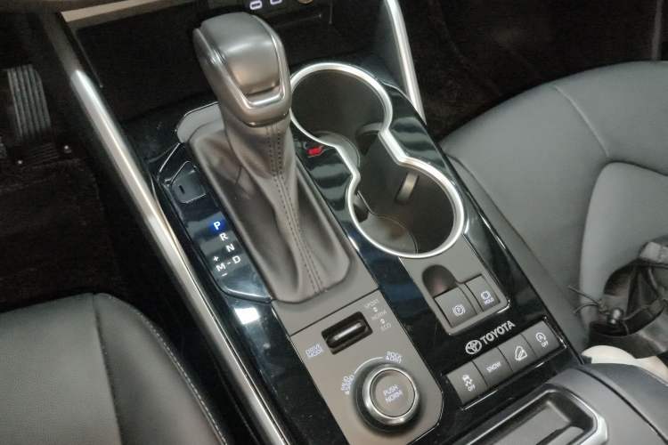 Used Toyota Highlander 2022 380T 4x4 Luxury Edition 7 Seats