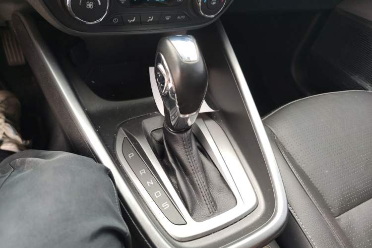 Used Ford Escort 2017 Happiness Edition 1.5L Automatic Fashion Version