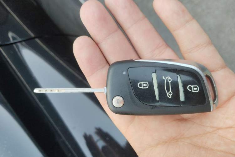 Used Toyota Highlander 2012 2.7L 2WD 5-Seater Elite Edition
