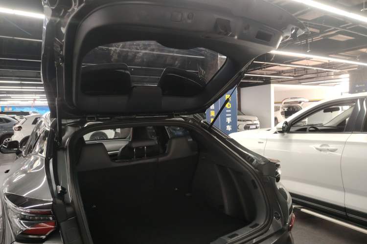 Used Changan UNI-T 2020 1.5T Prestige Version