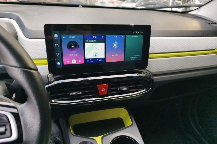 Used SOL E10X 2021 302 km Range Luxury Version 30.2 kWh