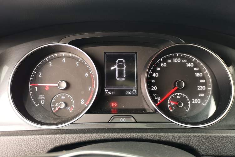 Used Volkswagen Golf 2018 230TSI Automatic Comfort Model
