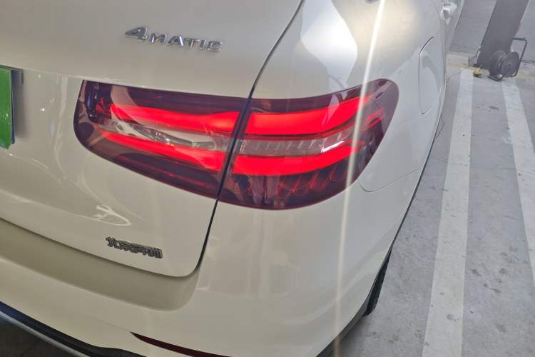 Used Mercedes-Benz GLC 2018 GLC 260 4MATIC Dynamic Edition
