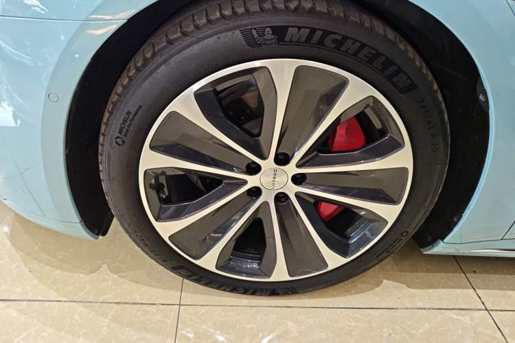 Used Hima Luxeed S7 2025 785 km Ultra
