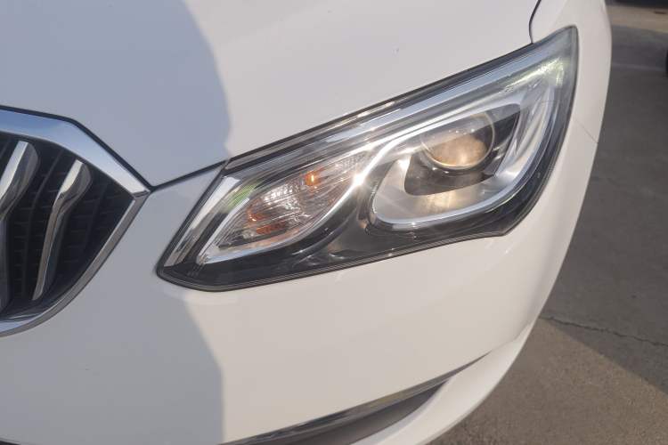 Used Buick GT 2017 15N Automatic Elite Version
