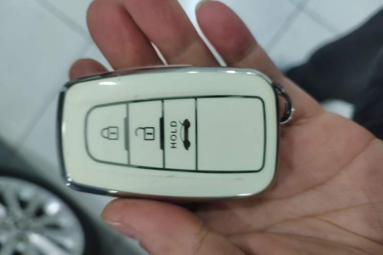 Used Toyota Corolla 2021 Dual-Motor 1.8L E-CVT Elite Edition
