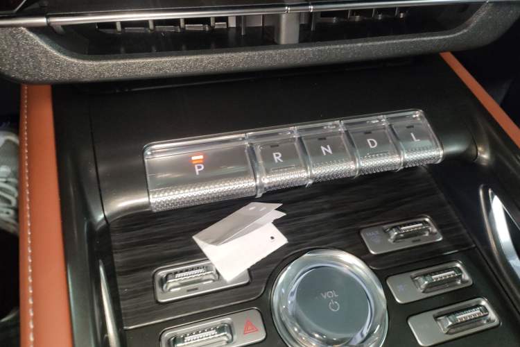 Used Lincoln Nautilus 2025 Model Facelifted 2.0T Four-Wheel Drive Zunyi Edition