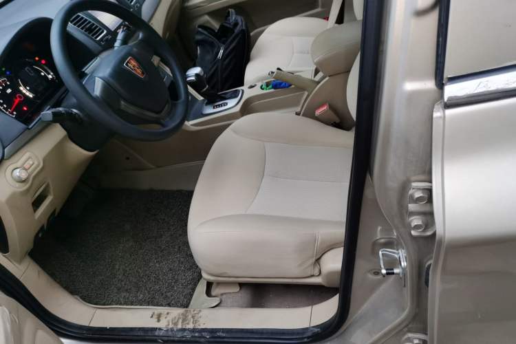 Used Roewe 350 2014 1.5L Automatic Xunda Edition