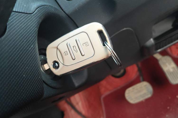 Used Wuling Hongguang MINIEV 2021 Macaron Premium Model – Lithium Iron Phosphate
