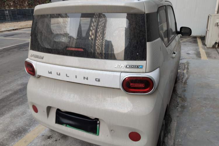 Used Wuling Hongguang MINIEV 2024 3rd Generation 215km Youth Edition