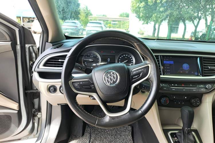 Used Buick GT 2018 15T Dual-Clutch Elite Model China V Standard
