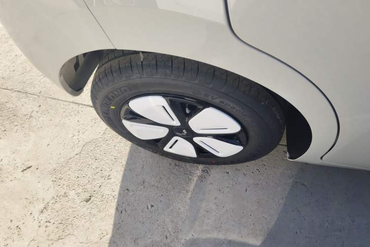 Used Wuling Hongguang MINIEV 2025 Four-Door Version Advanced Edition