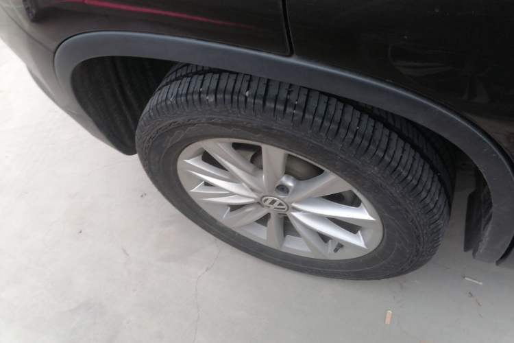 Used Volkswagen Tiguan 2015 1.8TSI Automatic Two-Wheel Drive Comfort Edition