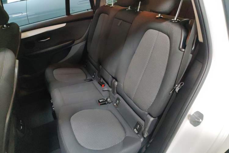 Used BMW 2 Series Gran Tourer 2015 218i Leading Model
