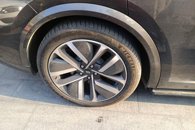 Used Li Auto L9 2022 Max model
