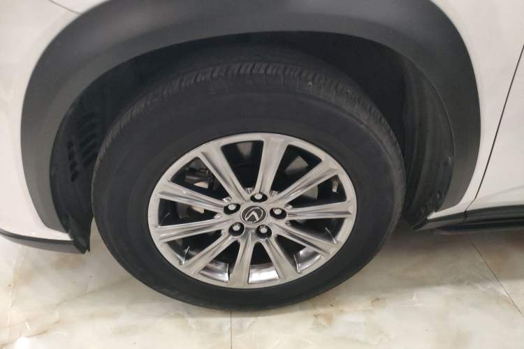 Used Lexus NX 2020 200 Front-Wheel Drive Freeline Edition China VI Standard
