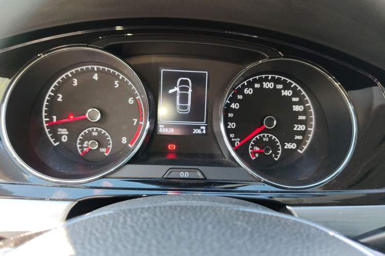 Used Volkswagen Lamando 2017 280TSI DSG Comfort Edition
