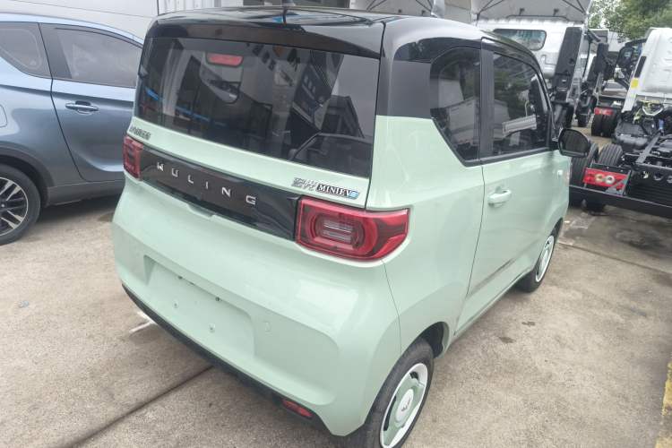 Used Wuling Hongguang MINIEV 2022 Macaron Premium Model – Lithium Ternary Battery

