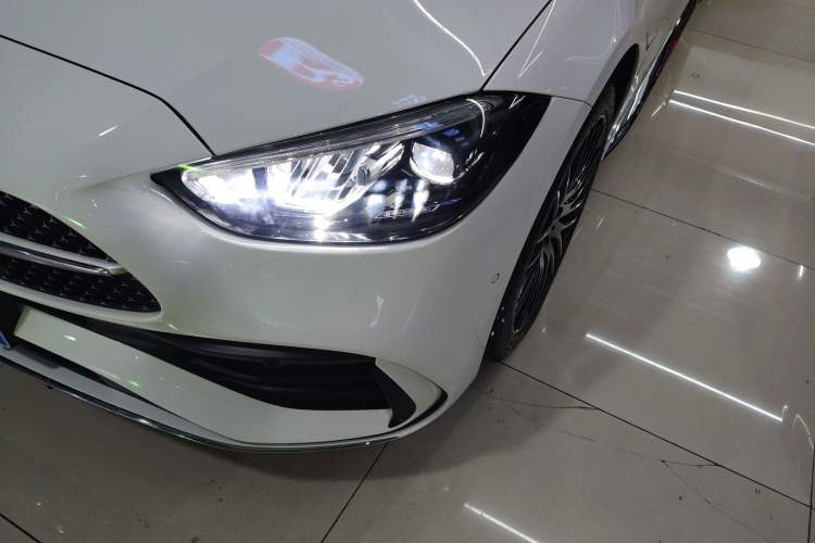 Used Mercedes-Benz C-Class 2023 Second Facelift C 260 L Sport Edition
