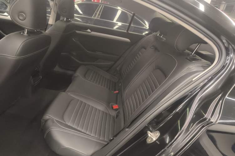 Used Volkswagen Magotan 2020 280TSI DSG Comfort Edition
