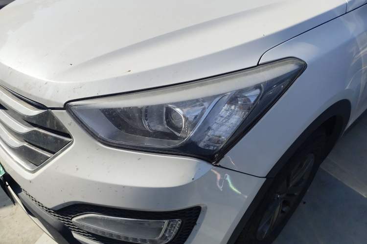 Used Hyundai Santa Fe 2013 2.4L Automatic Two-Wheel Drive Smart Version
