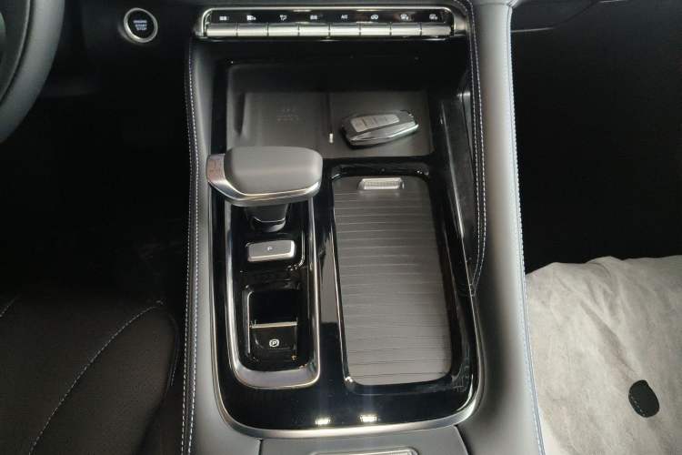 Used Geely Auto Preface 
