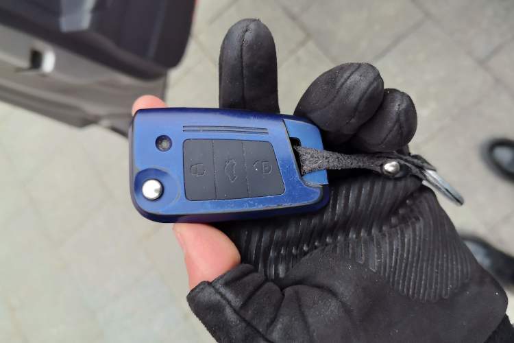 Used Volkswagen T-ROC 2019 280TSI DSG Two-Wheel Drive Comfort Version China VI Standard
