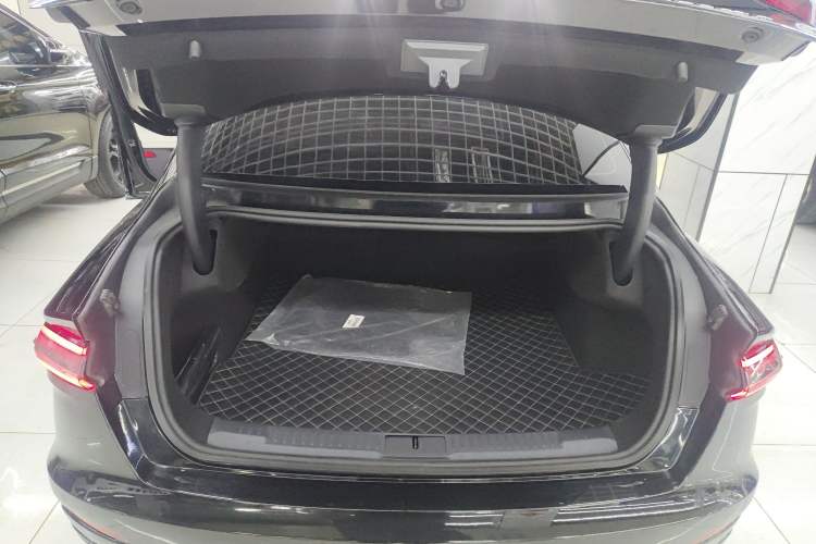 Used Lincoln Z 2022 iCool Luxury Edition
