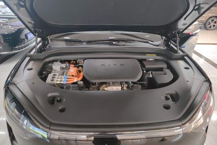 Used Hima AITO M9 2024 Range-Extended Max Edition 42 kWh 5-Seater Version
