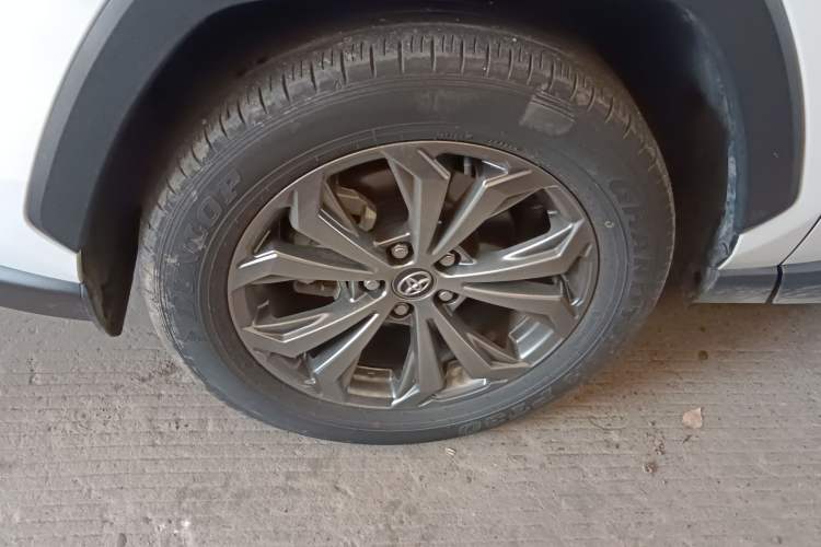 Used Toyota RAV4 2023 2.0L CVT Two-Wheel Drive Fashion Plus Edition