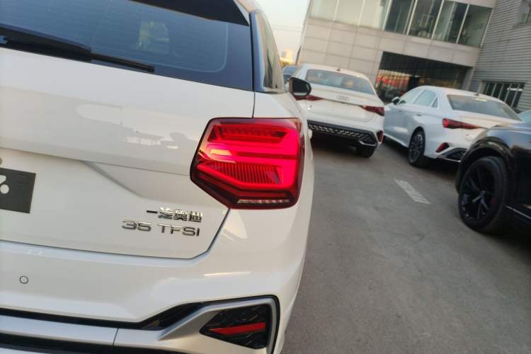 Used Audi Q2L 2022 35 TFSI Progressive Dynamic Edition
