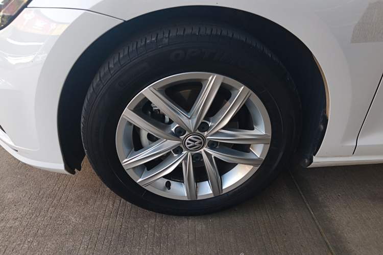 Used Volkswagen Golf 2019 280TSI DSG Comfort Version China VI Standard
