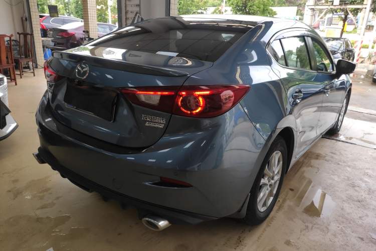 Used Mazda Mazda 3 Axela 2017 Sedan 1.5L Automatic Luxury Model Emission Standard China V