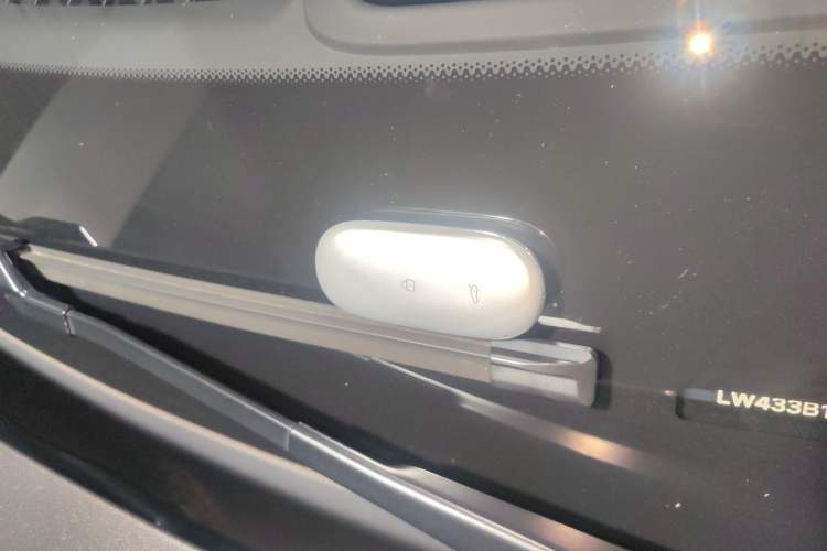 Used Li Auto L8 2023 Pro Model