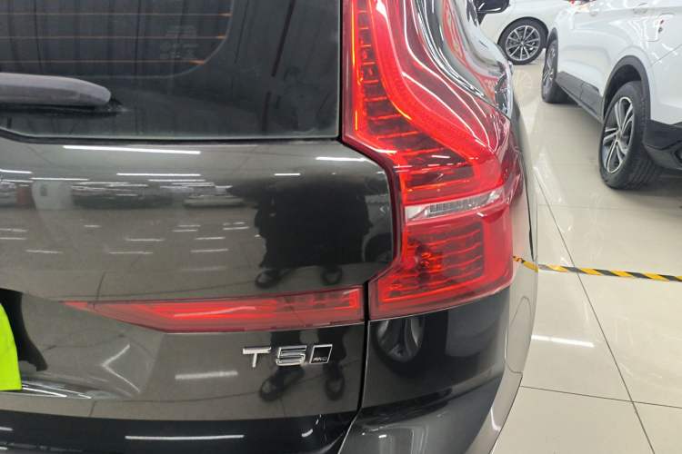 Used Volvo XC60 2018 T5 4x4 Zhiyi Edition
