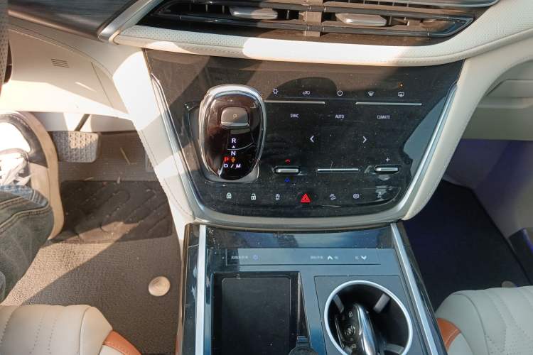 Used Buick GL8 2023 ES Lu Zun Comfort Model
