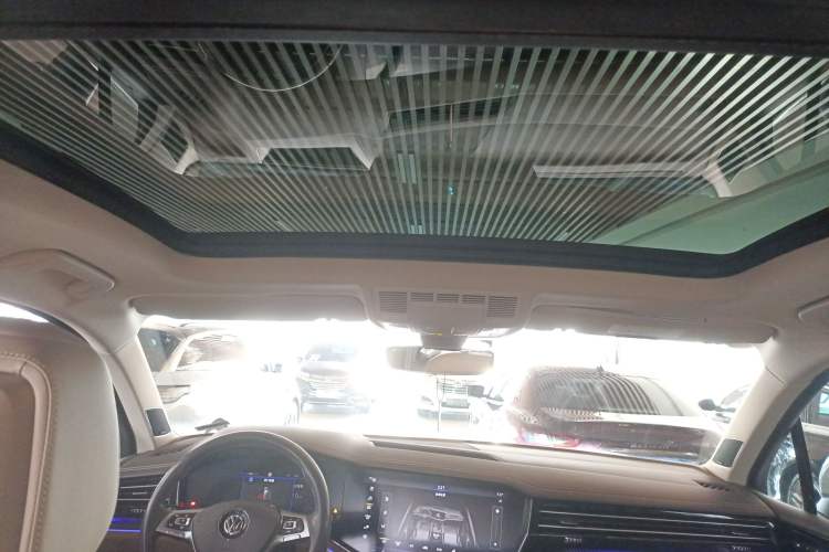 Used Volkswagen Touareg 2019 3.0 TSI Advanced Version China V Standard