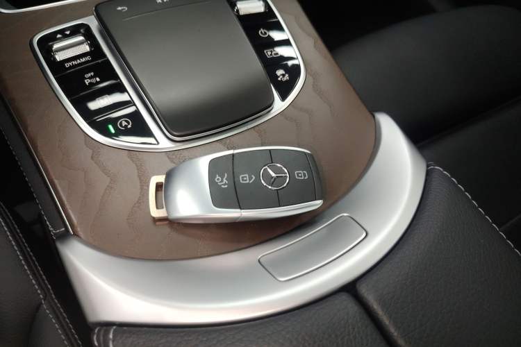 Used Mercedes-Benz GLC 2020 GLC 260 L 4MATIC Luxury Model