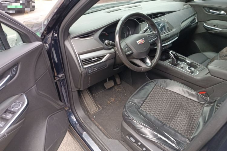 Used Cadillac XT4 2021 28T Two-Wheel Drive Leading Version