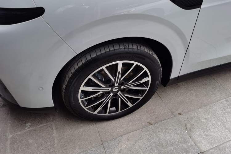 Used Leapmotor B10 2025 510 Joyful Edition
