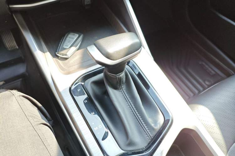 Used Geely Auto Emgrand 2022 4th Generation 1.5L CVT Luxury Model