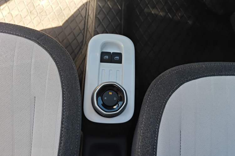 Used  Panda 2025 210 km – Yuanqi Bear